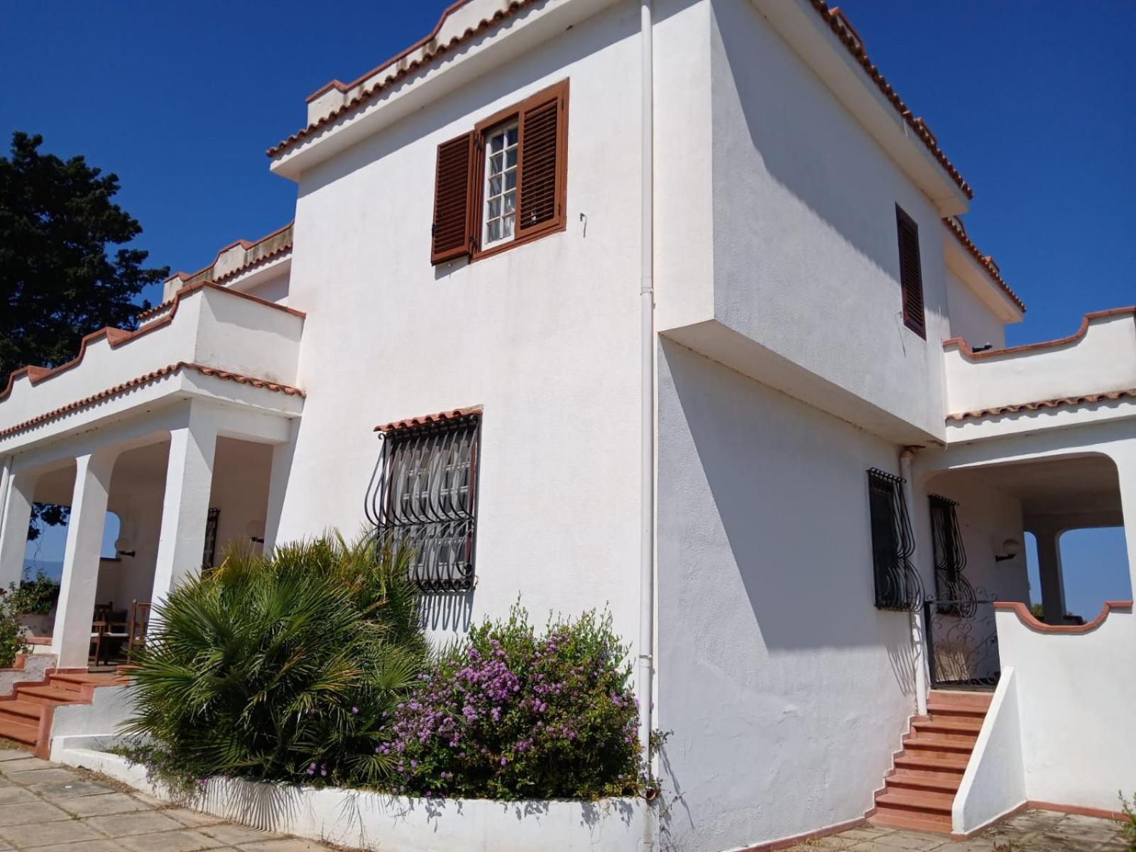 Villa Nunziatella Badia Трапето Стая снимка
