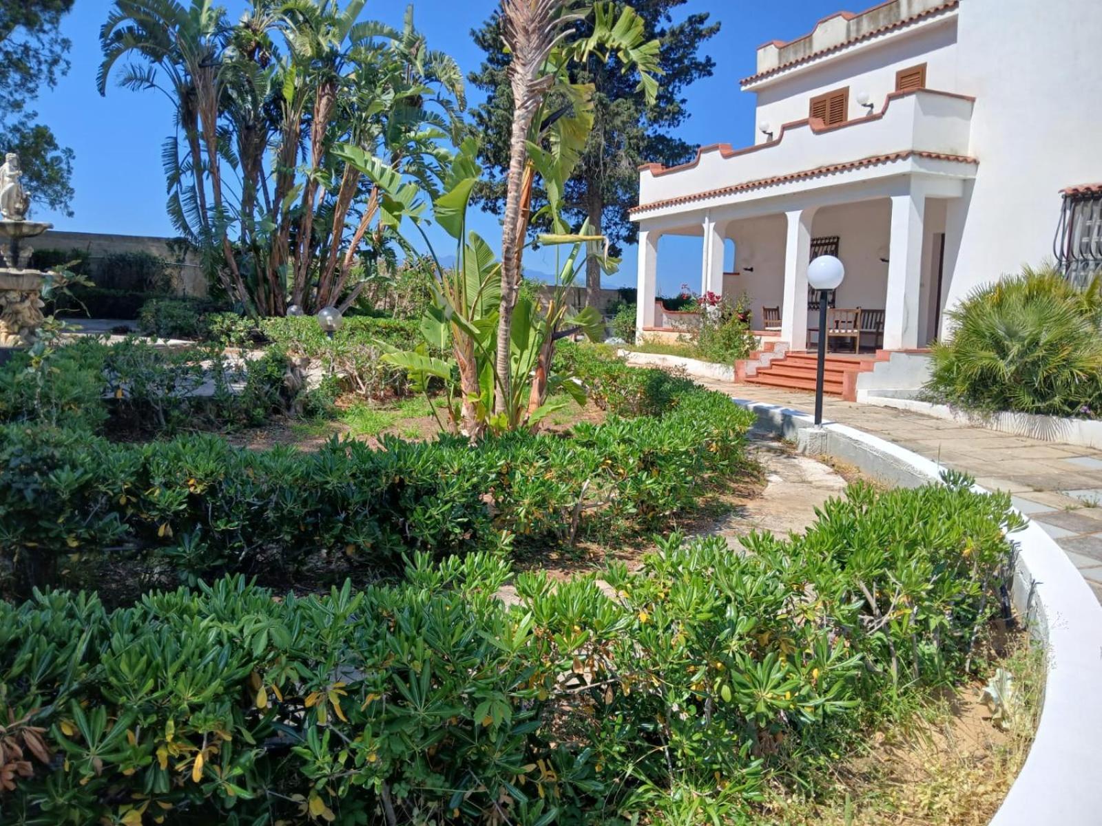 Villa Nunziatella Badia Трапето Стая снимка