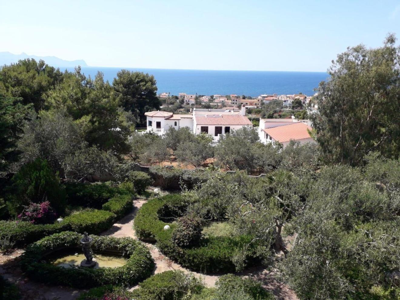 Villa Nunziatella Badia Трапето Екстериор снимка